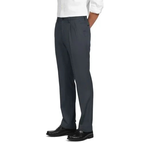 Men's No Iron Traditional Fit Pleated Front Chino Pant