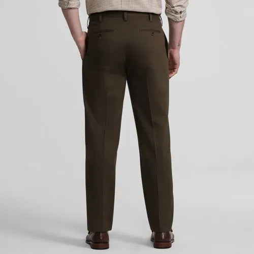 Men's No Iron Traditional Fit Pleated Front Chino Pant