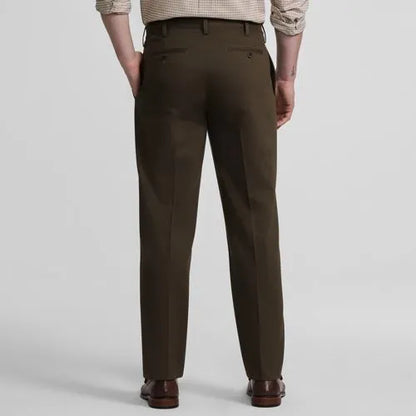 Men's No Iron Traditional Fit Pleated Front Chino Pant