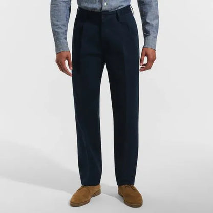 Men's No Iron Traditional Fit Pleated Front Chino Pant