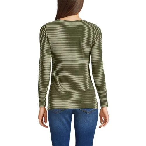 Women's Lightweight Jersey Skimming Long Sleeve Scoop Neck T-shirt