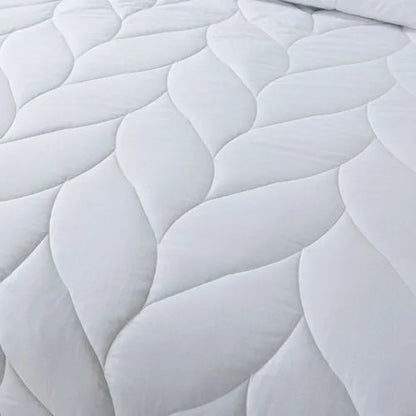 Waverly Antimicrobial Cotton Down Alternative Comforter