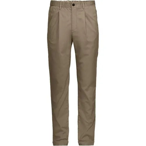 Men's Tapered Fit Travel Kit Chino Pants