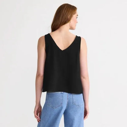 Women's Creaseless V-neck Sleeveless Top