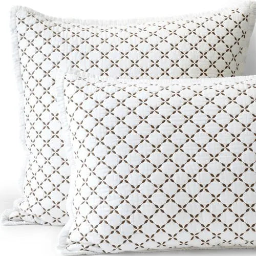 Embroidered Diamond Double Voile Quilt