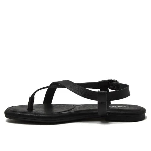 Women's Essential Strappy Flat Sandals