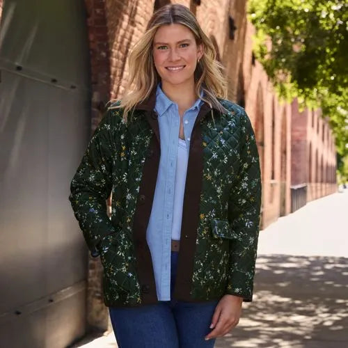 Women's Print Reversible Barn Quilted Insulated Jacket