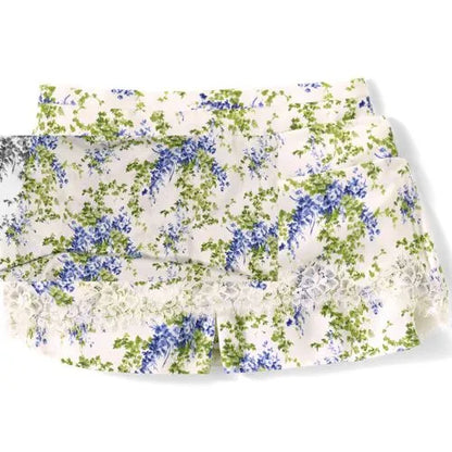 Women's Creaseless Silky Lace Trim Skort