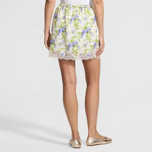 Women's Creaseless Silky Lace Trim Skort