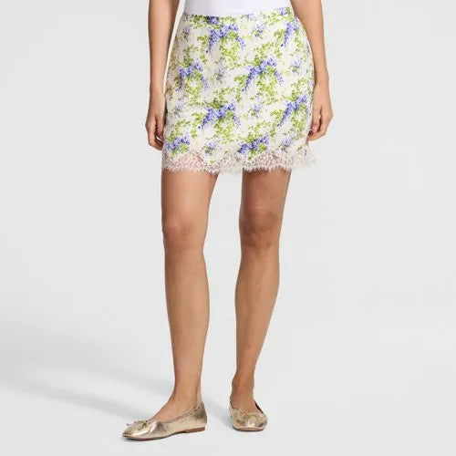 Women's Creaseless Silky Lace Trim Skort