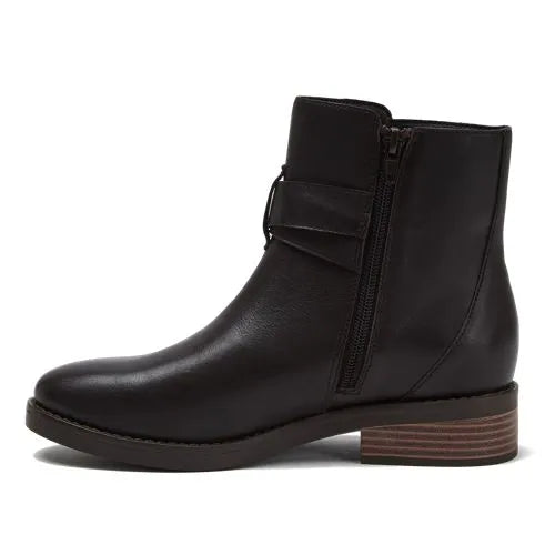 Women's Leather Buckle Boots